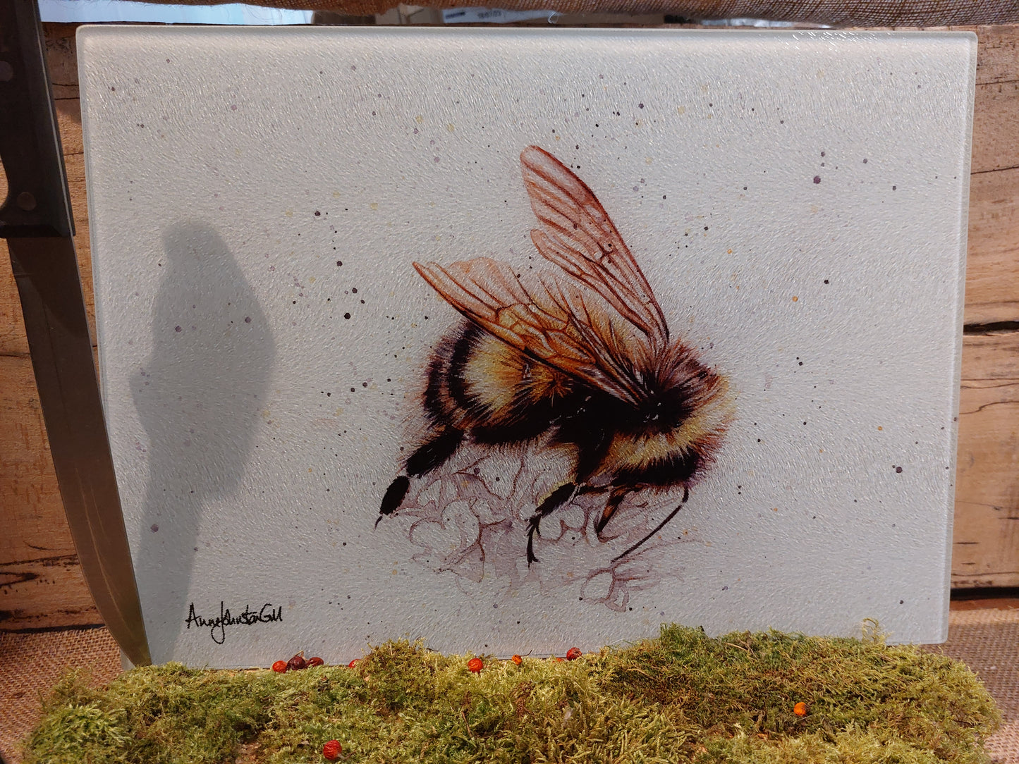 Bee Cutting Board